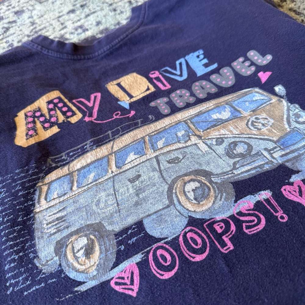 Y2K Hippie Van Navy Blue Graphic Shirt Size Small Women’s “My Live Travel Oops!”